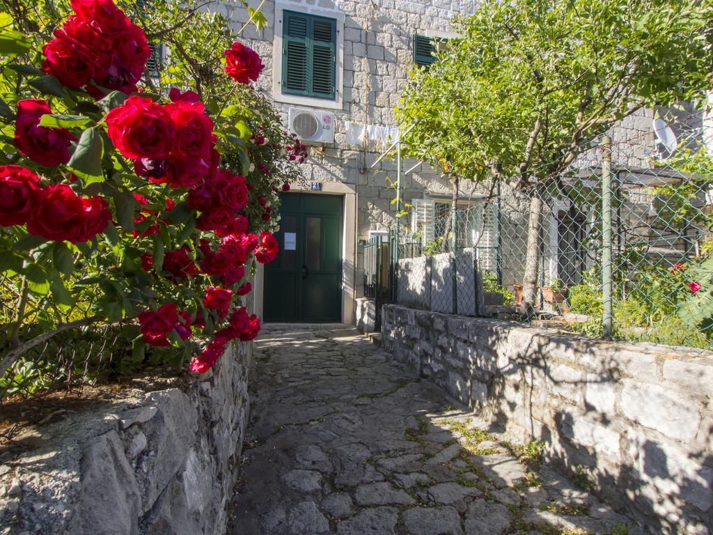 Apartment Dominik Split Exterior foto